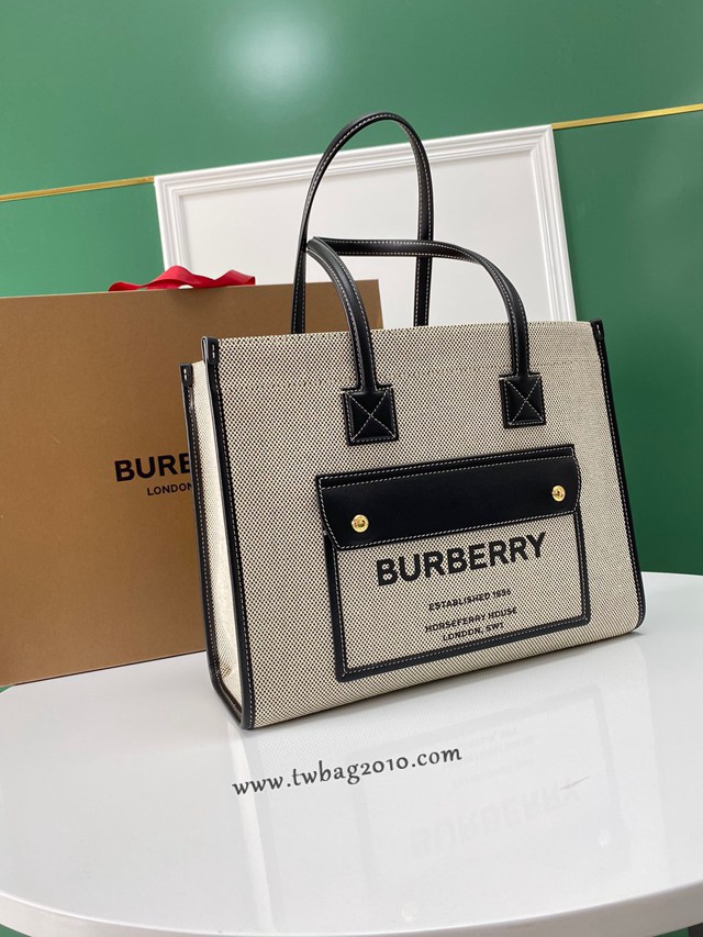 Burberry專門店新款手提女包購物袋 巴寶莉中號雙色帆布拼皮皮革Freya義大利精製托特包 yxb1287